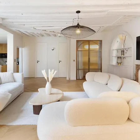 Luxury Saint Honore I Apartment Paris