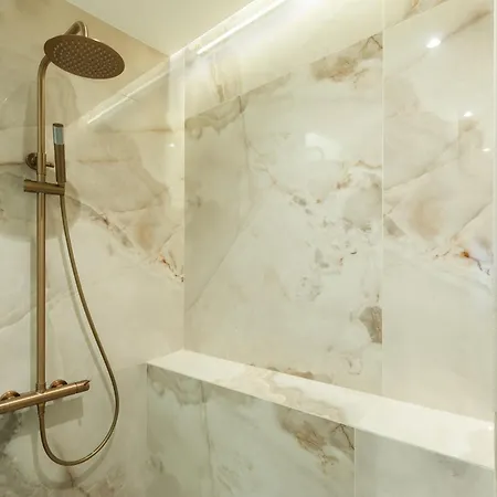 Luxury Saint Honore I Apartment *